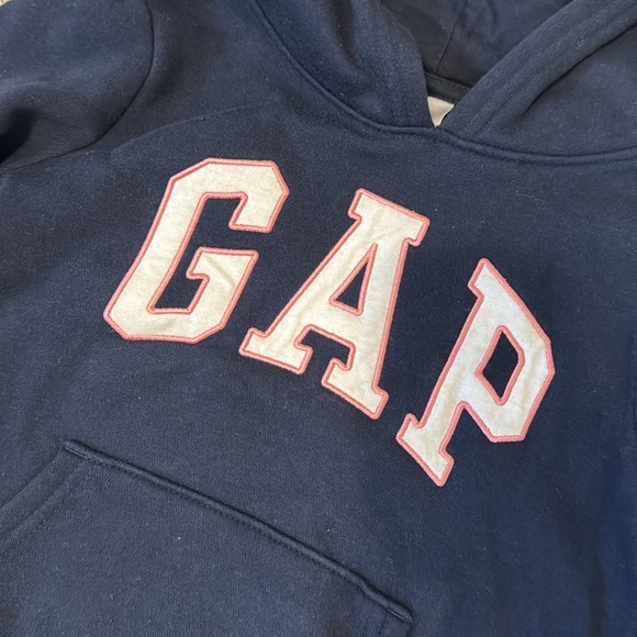 EUC GAP Toddler Mix and Match Arch Logo Hoodie, size 4t - Picture 3 of 4